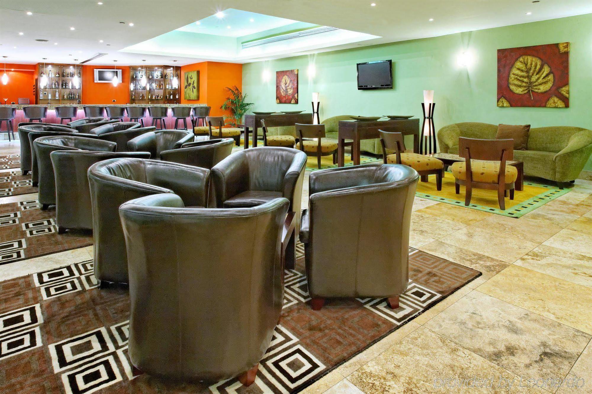 Crowne Plaza - Maruma Hotel&Casino Maracaibo Restaurante foto